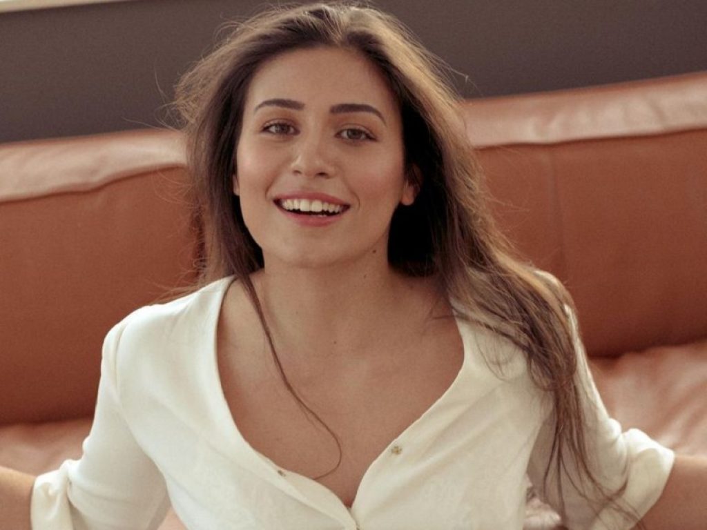 Celeste Caramanna pubblica "Tana libera tutti"