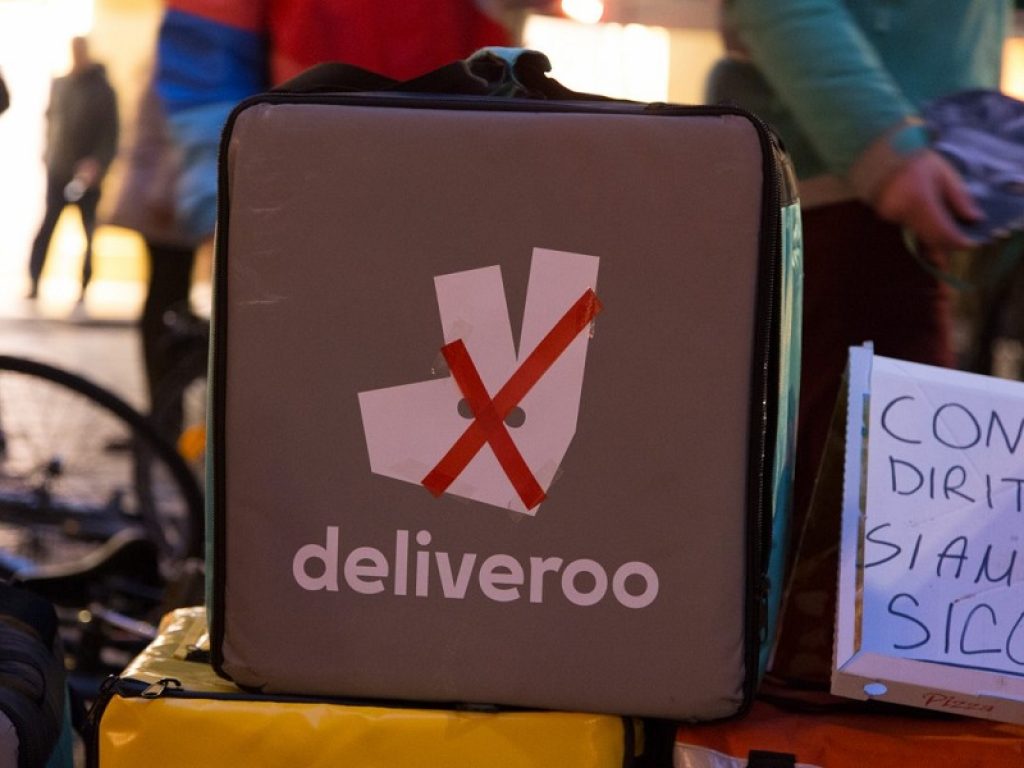 I lavoratori del food delivery si fermano il 26 marzo: la rete nazionale Rider X i Diritti ha proclamato una giornata di sciopero