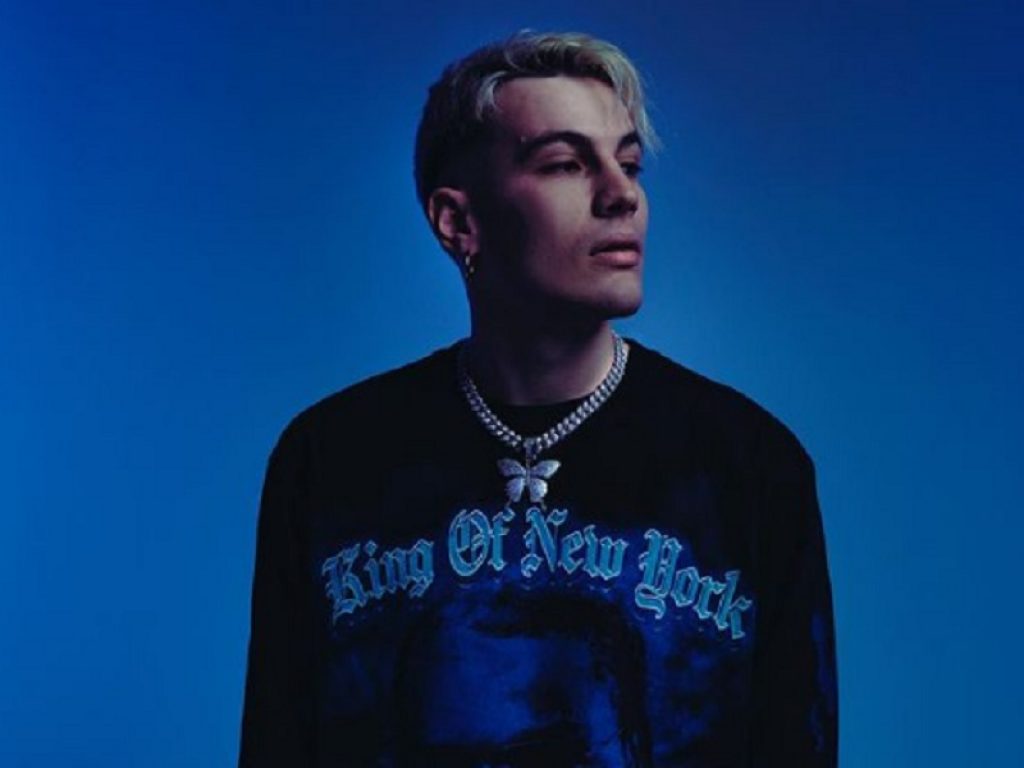 Il Tre annuncia il suo primo album