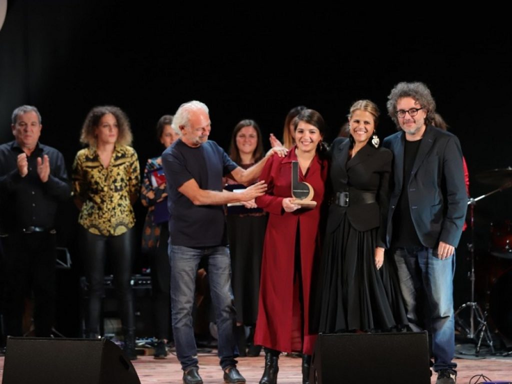 Premio Bianca D'Aponte 2021: online il bando