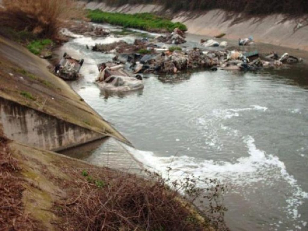 Inquinamento Canale Regi Lagni, l'ultimo bilancio dei controlli dei Carabinieri del CUFAA: 6 zone campionate, 13 denunciati e sanzioni per 51mila euro