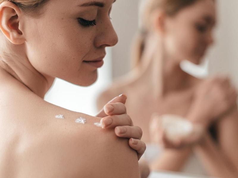 Macchie solari e lentigo: un aiuto dalla laserterapia