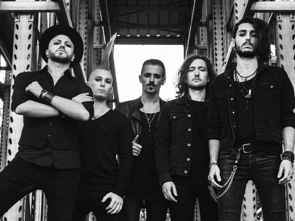 Millennium Bug online con il singolo "Crave & Desire"