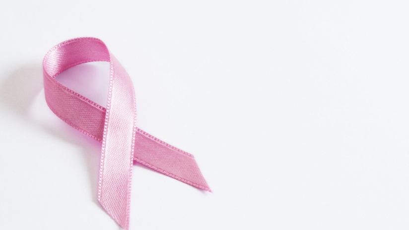 Nessun aumento di rischio per le donne che hanno avuto un tumore al seno con mutazione del gene BRCA 1 e 2 e vogliono affrontare la gravidanza