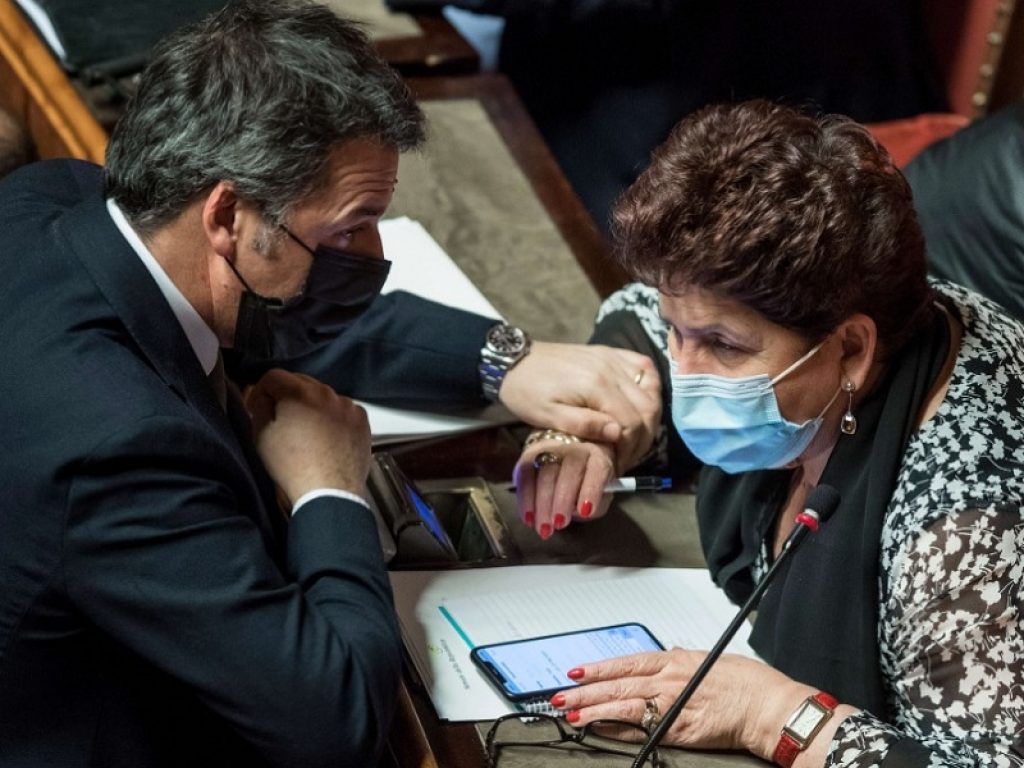 Elezioni suppletive a Roma, il leader di Italia Viva, Matteo Renzi, candida Valerio Casini: “Il Pd vuole cancellare il riformismo”