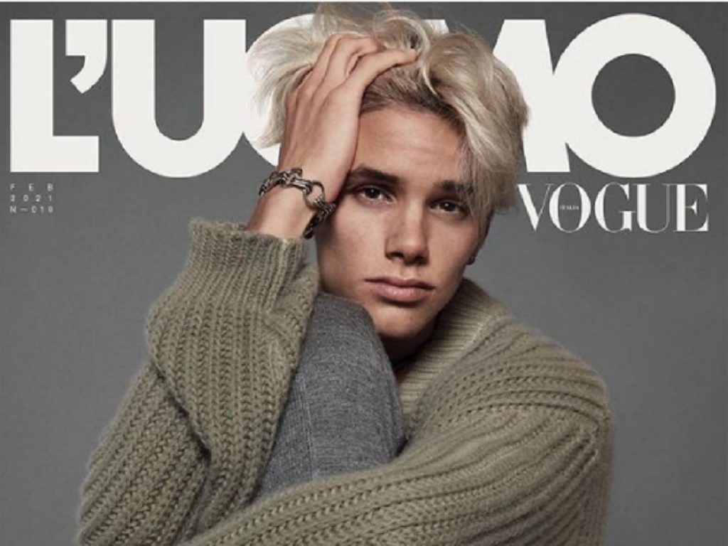 Romeo Beckham debutta sulla copertina di Vogue L’Uomo