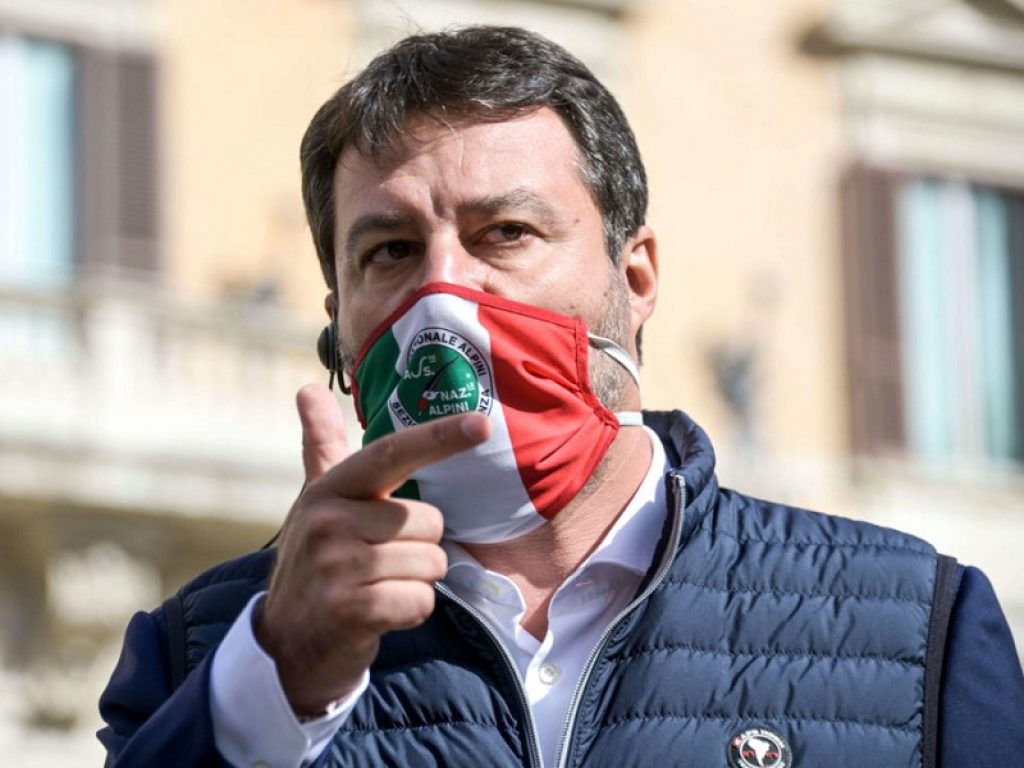 Green Pass obbligatorio: il Cts e il sottosegretario alla Salute lo vedono come unica alternativa alle restrizioni, il leader della Lega lo considera un'imposizione inaccettabile