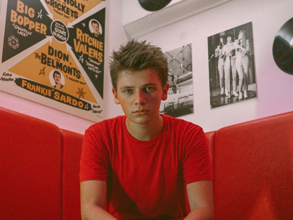 "Venti" è il primo singolo del cantautore Spazio