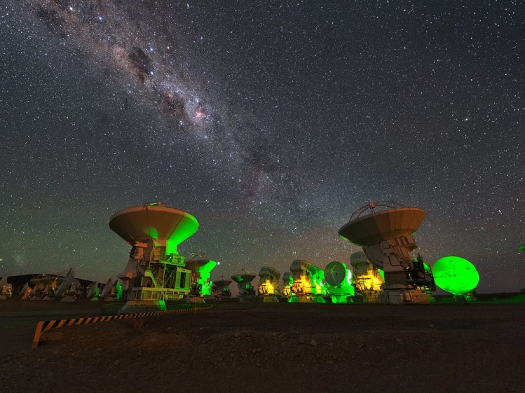 Svelata la doppia origine della polvere cosmica