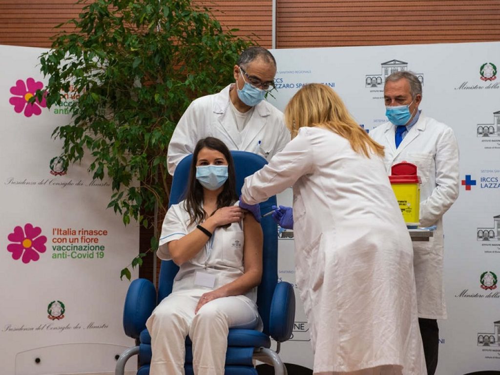 Vaccinazioni Covid: Italia seconda in Europa