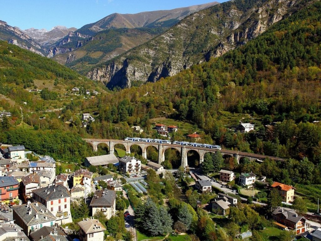 Luoghi del Cuore FAI: Ferrovia Cuneo-Ventimiglia-Nizza in vetta