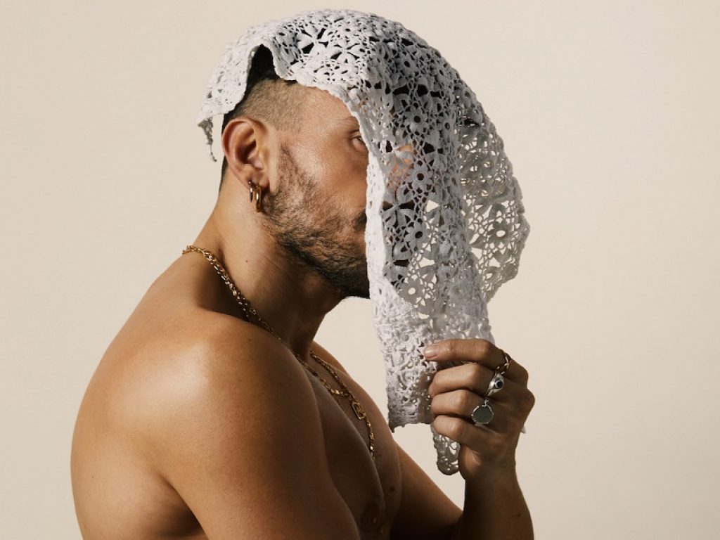 Sta per arrivare il concerto di Aiello a Ortona, inizialmente previsto per la vigilia di Ferragosto: tutte le informazioni per i biglietti