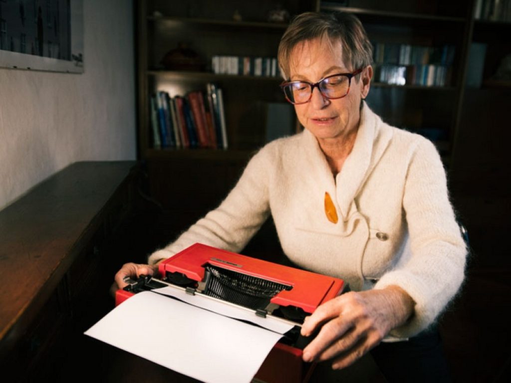 "Arazzo familiare" è il nuovo romanzo di Anna Cantagallo