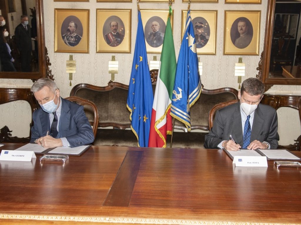 Accordo tra ENEA e Ministero della Difesa: hanno sottoscritto un protocollo d’intesa in materia di efficientamento energetico e di sostenibilità