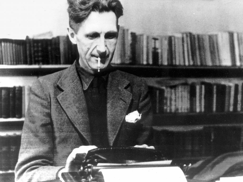 Online l'audiolibro di "1984", il romanzo distopico dello scrittore britannico George Orwell: la lettura del testo è affidata a Moro Silo