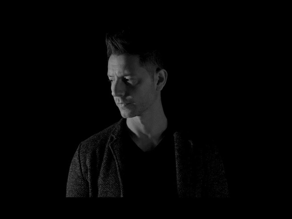 "Se non hai da fare" è il nuovo singolo di Maikol Arcarisi: il brano, disponibile online, celebra la forza dell'amore