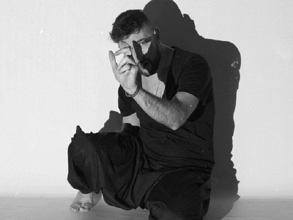 Ruggero Ricci torna con "Basterà l'amore"