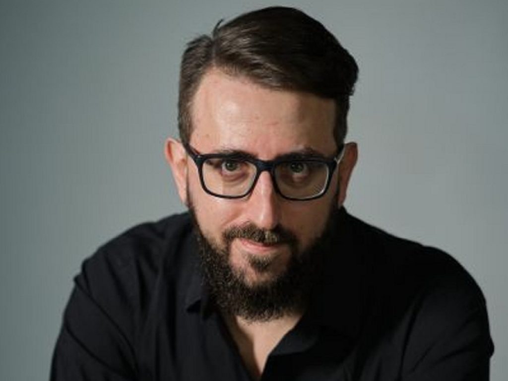 Simone Fiocco in libreria con "L'ago di Cibele"