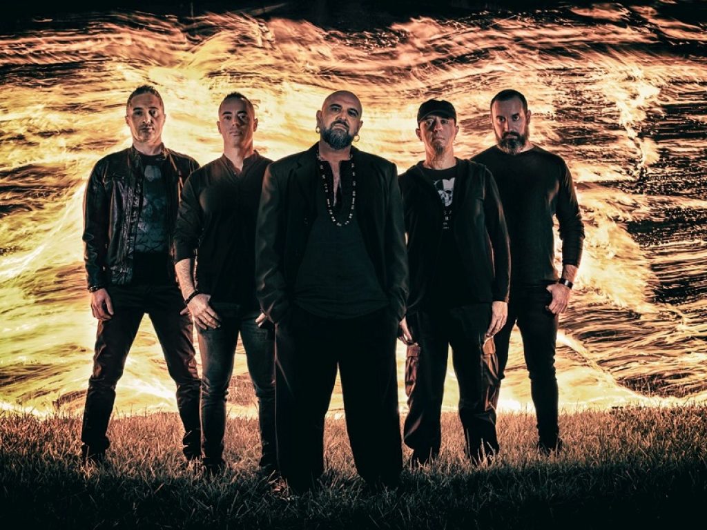 I Tintinnabula online con il video di "Mangiafuoco"