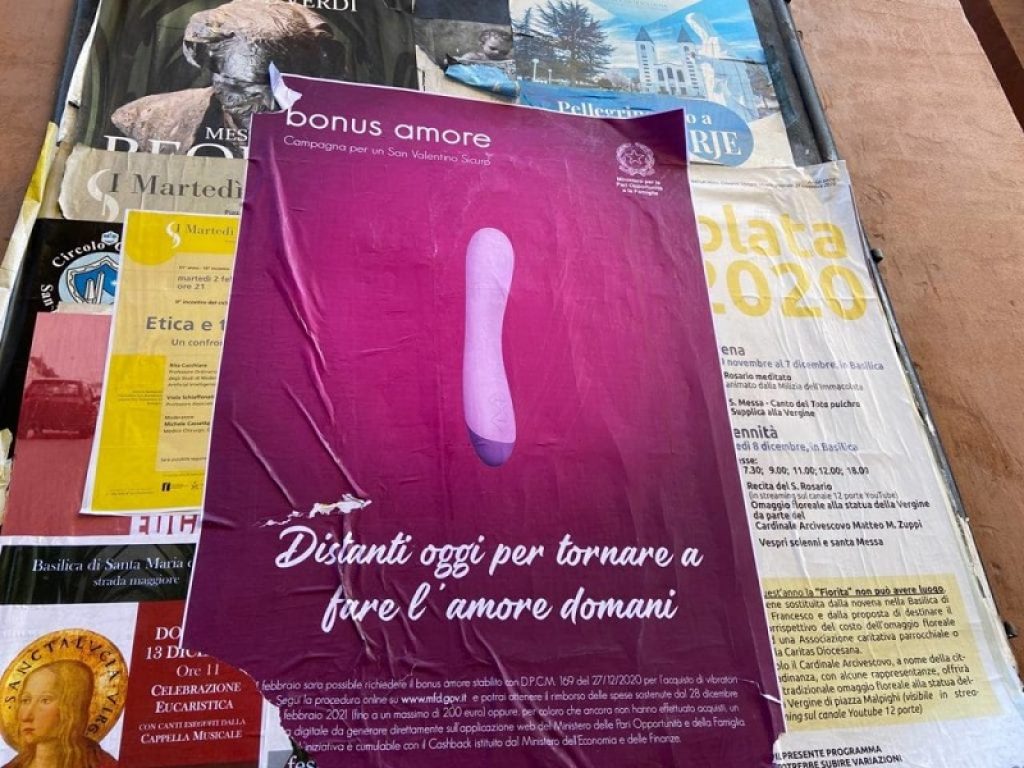 Bonus amore: a Bologna spuntano manifesti