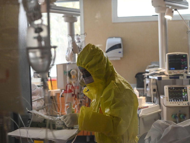 Semaforo verde all'anticoagulazione a dose piena per ridurre il rischio di complicanze trombotiche venose e arteriose nei pazienti con COVID-19 in condizioni critiche