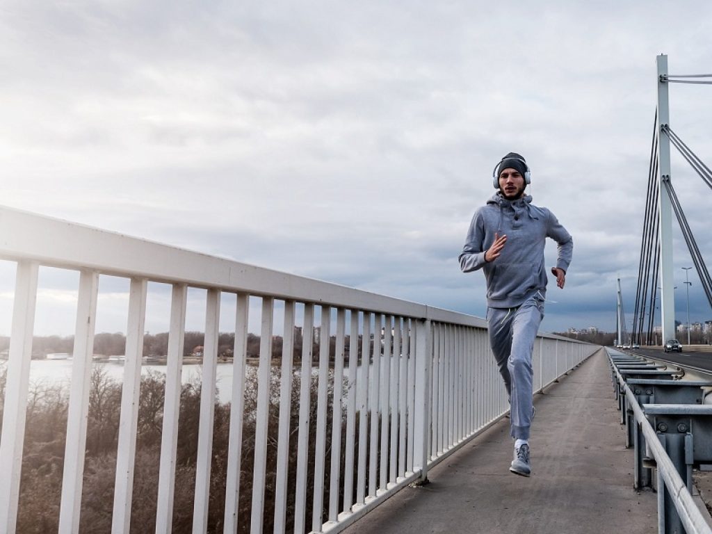 Fare sport a stomaco vuoto aiuta a dimagrire