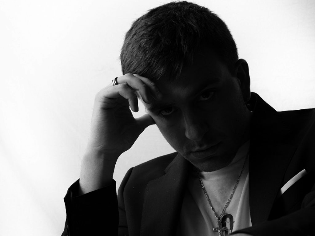 Davide Calandra pubblica a sorpresa "Scaltro"