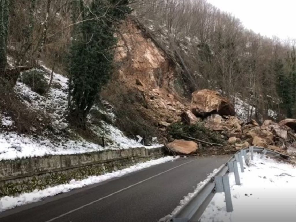 Arriva la mappa delle frane nelle zone del sisma