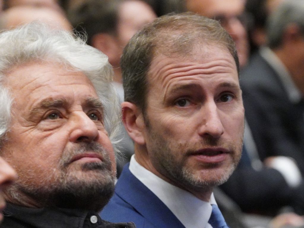 Governo Draghi: il M5s spaccato si affida al voto su Rousseau