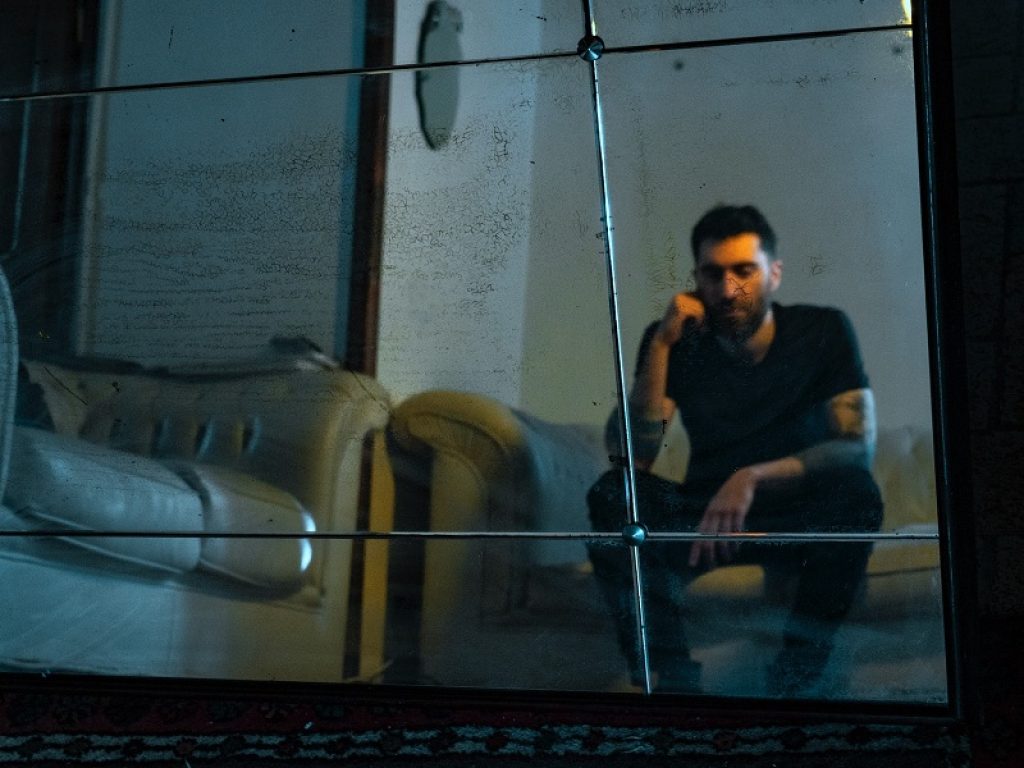 Momòno pubblica il nuovo singolo "Lei"