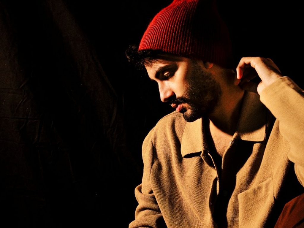 Parrelle torna con il nuovo singolo "Vans"