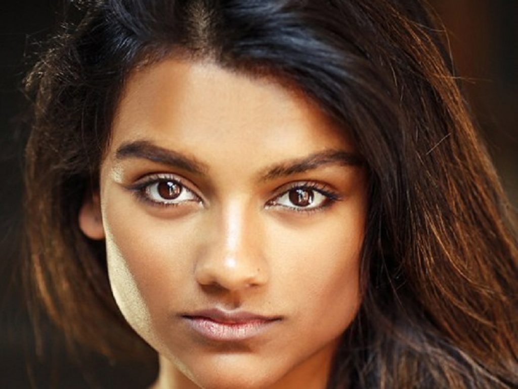 Simone Ashley sarà la protagonista di Bridgerton 2