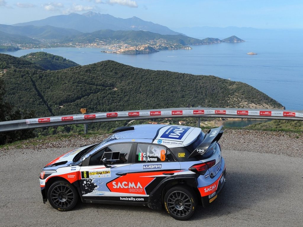 Fontana e Arena su un tornante del Rallye Isola d'Elba trofeo gino mini