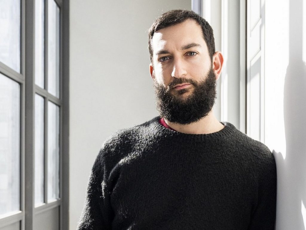 Il cantante Vasco Brondi, musica