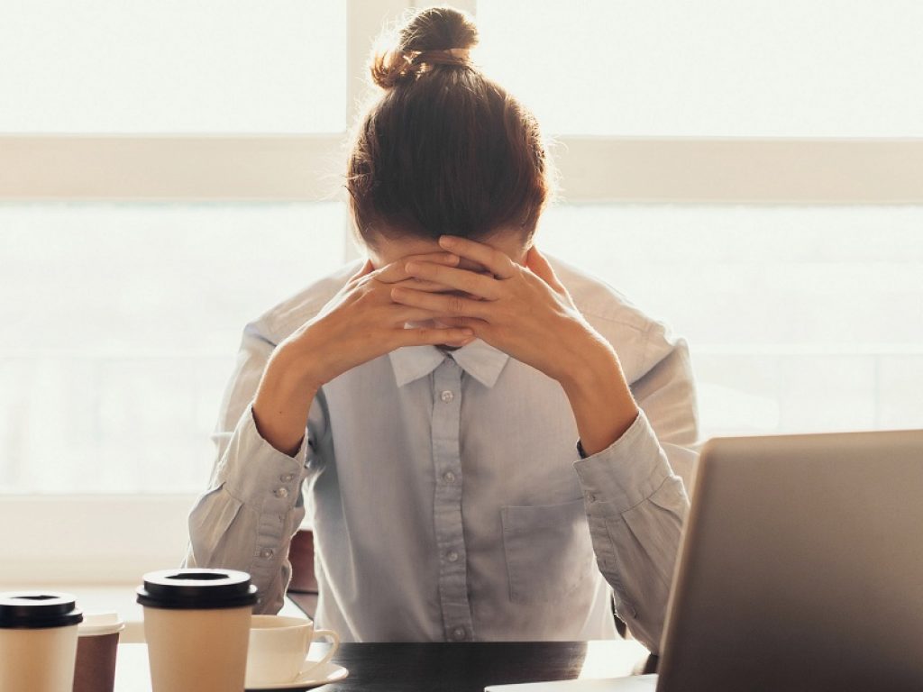 Capogiri: saltare il pranzo è una delle cause