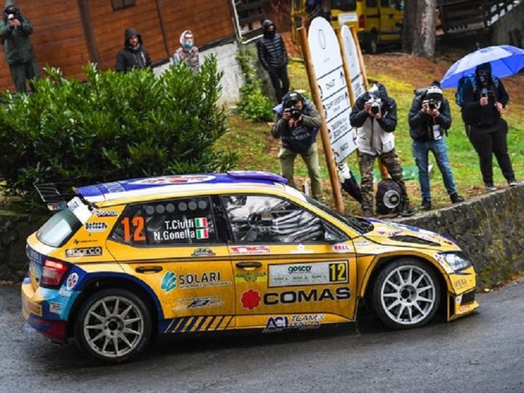 Tommaso Ciuffi e Nicolò Gonella su Skoda Fabia EVO 2 R5 al Rally del Ciocco e Valle del Serchio
