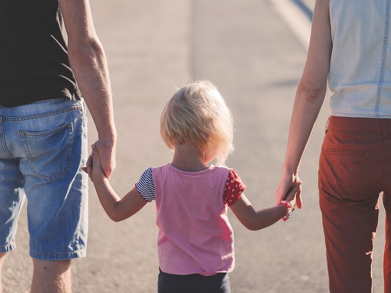 Assegno unico famiglia genitorialità genitori figli