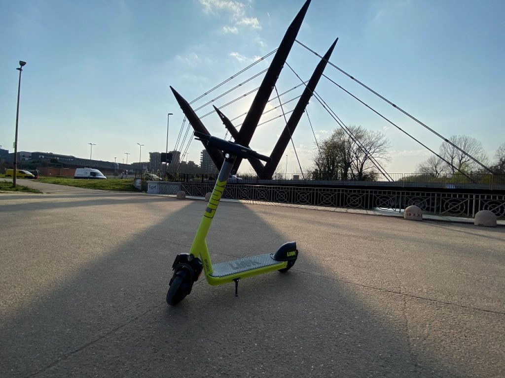 Monopattini: Superpedestrian ha ufficializzato l’acquisizione dell’innovativo sistema di sicurezza Pedestrian Defense di Novmatic