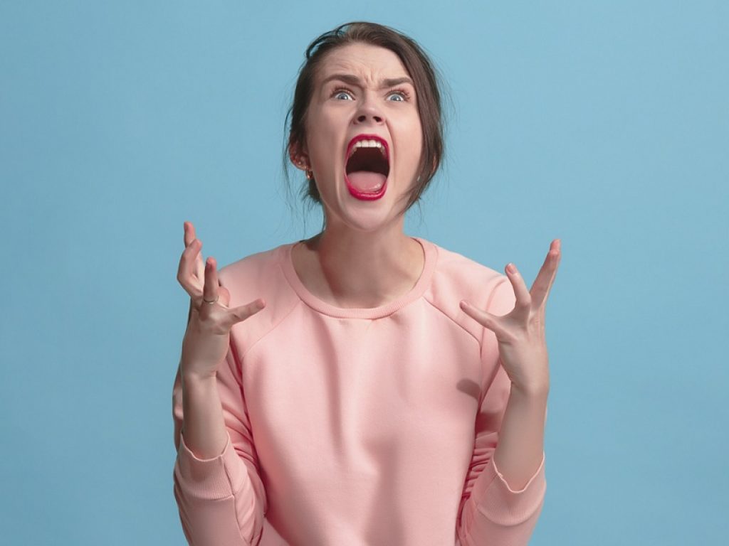 Le migliori strategie degli psicologi per gestire la rabbia di uomini e donne