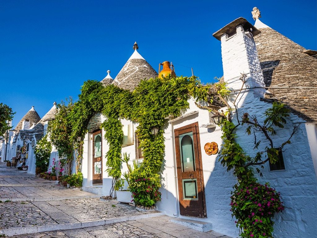 Nasce il Premio "Radici" per i pugliesi nel mondo