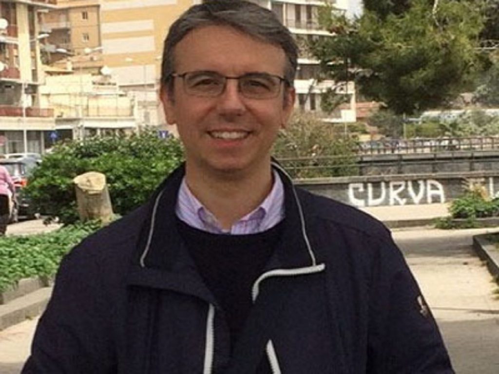 Lo scrittore Salvatore Giglio, libri