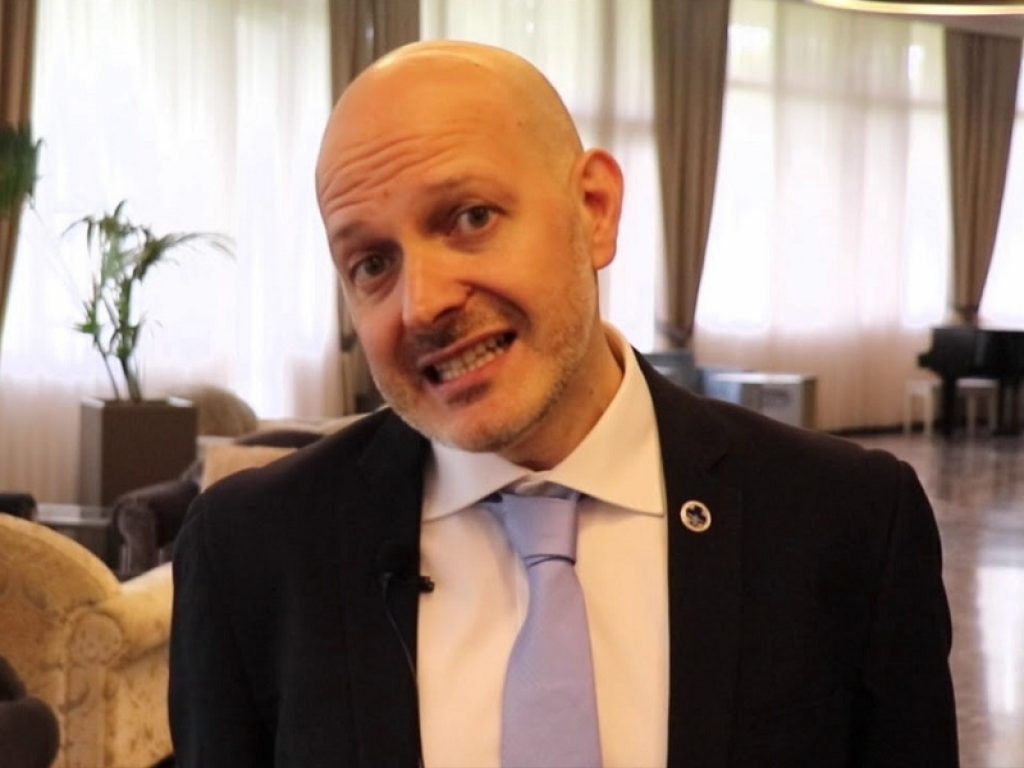 Simone Cecchetto, fisioterapisti