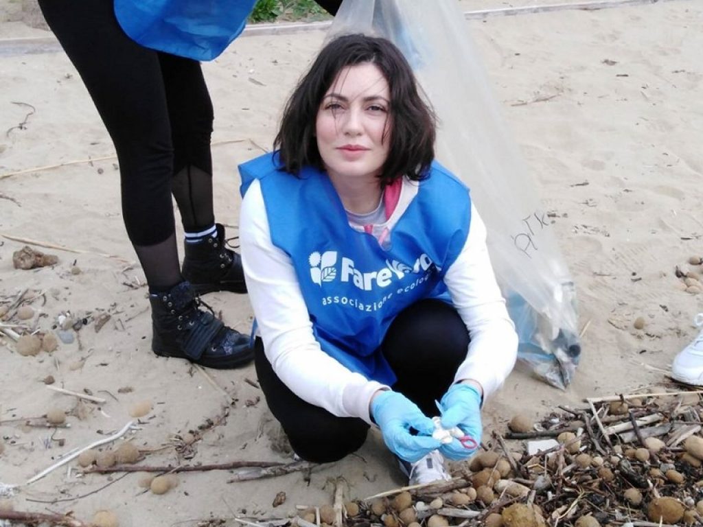 "Il mare d'inverno": Fare Verde pulisce le spiagge del Lazio