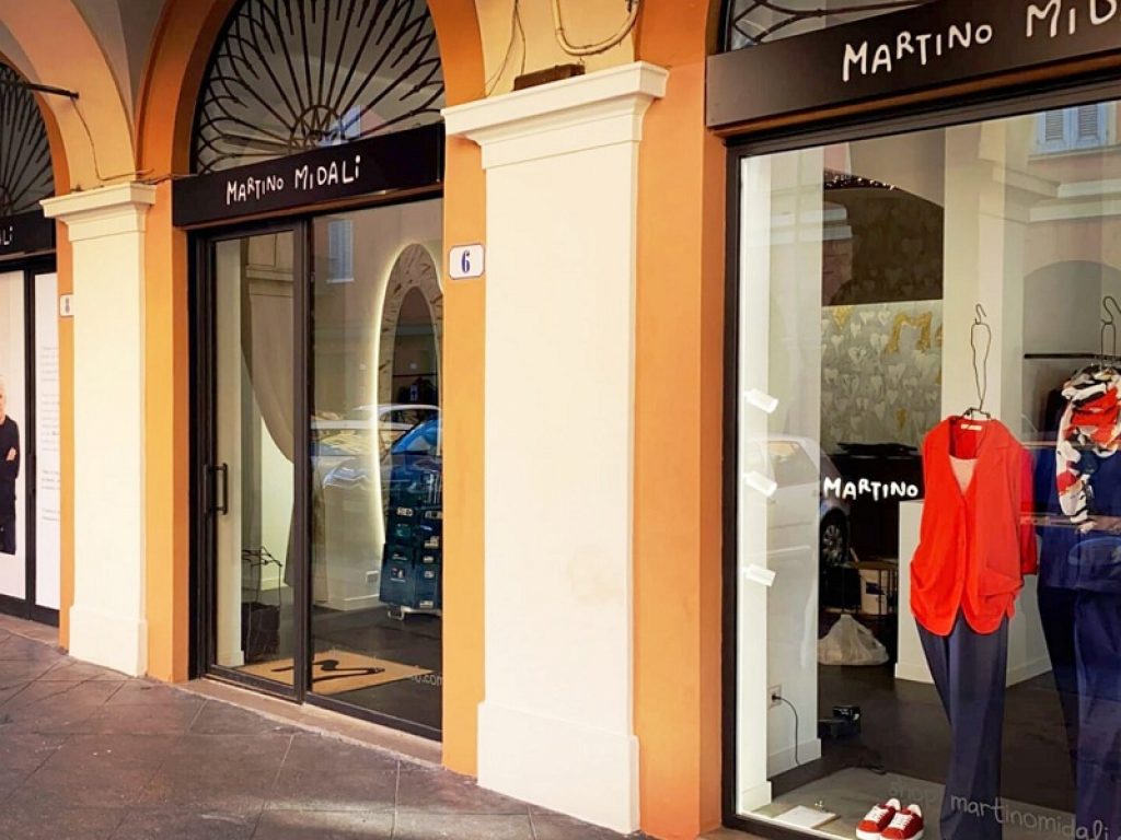 Il negozio Martino Midali a Modena, moda
