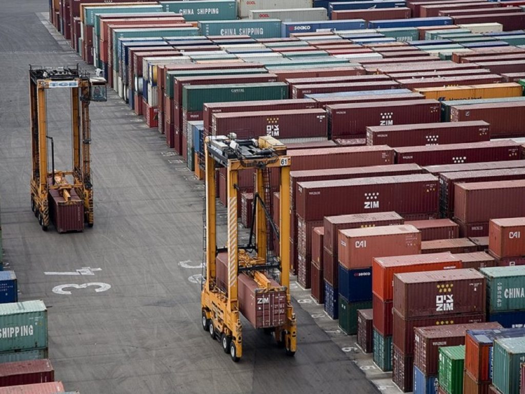 Firmato il decreto da 150 milioni per lo sviluppo della logistica agroalimentare nei porti entro il 2026, finanziato dal PNRR