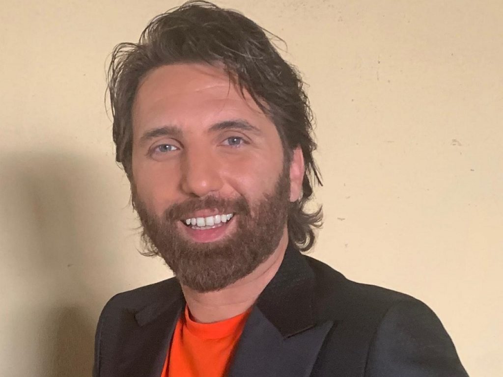 Il cantante Genise