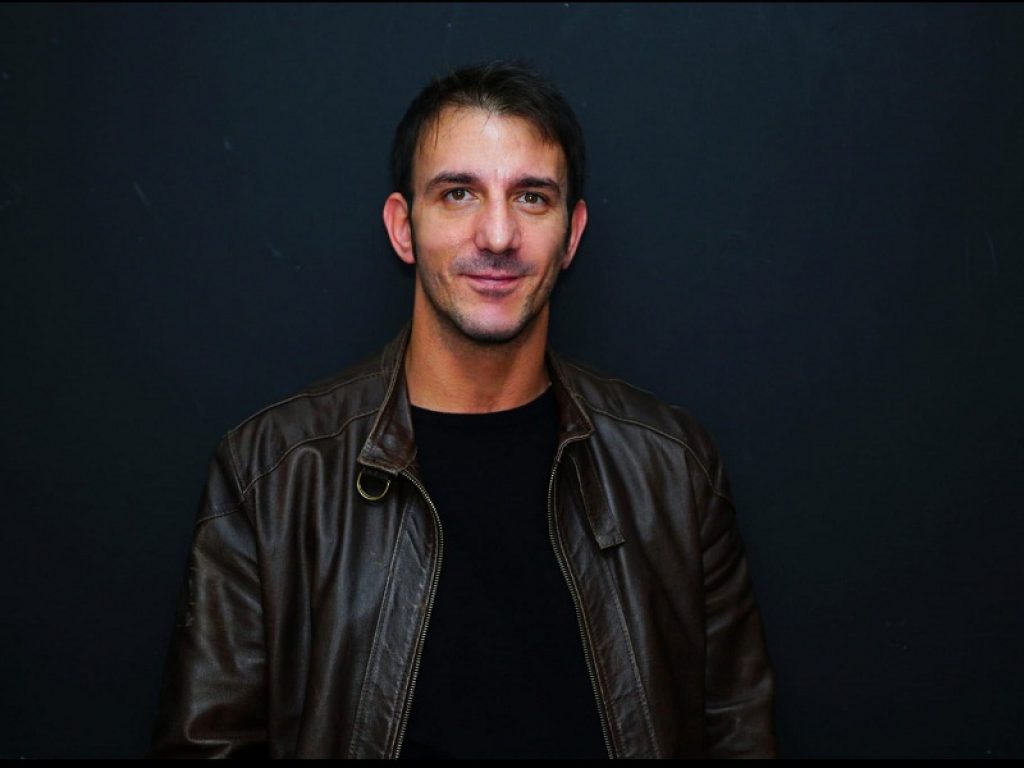 Lo scrittore Vincenzo Spinelli, libri