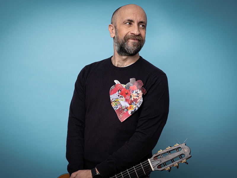 Il cantante Joe Barbieri