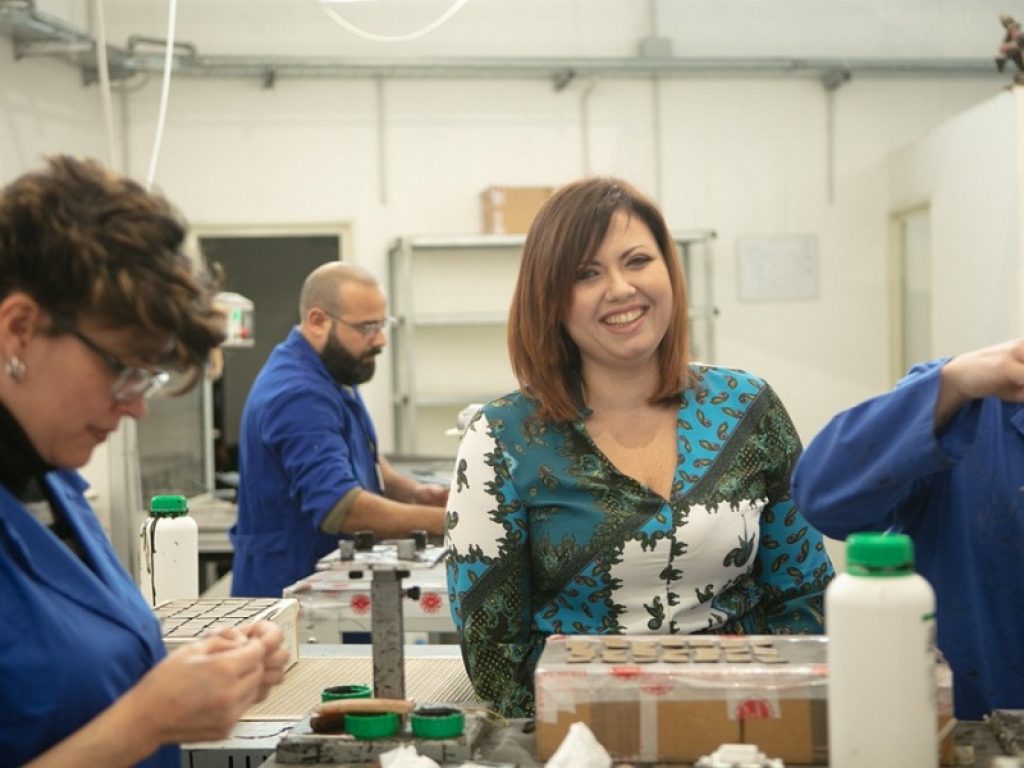 Auzino fabbrica borse