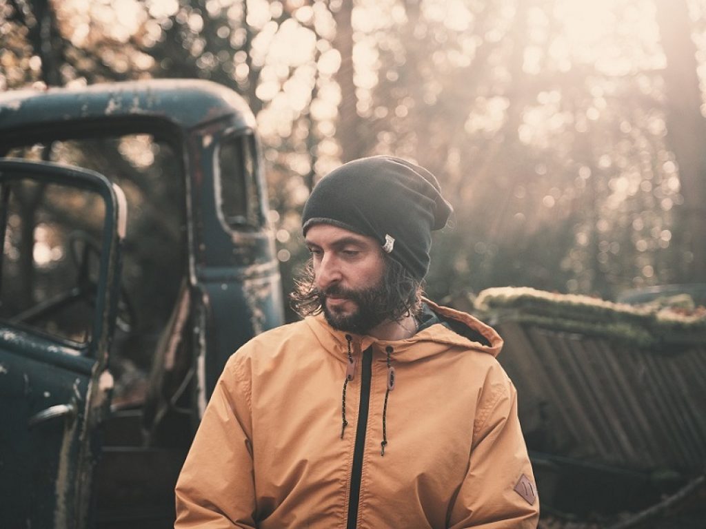 Giancarlo Erra ritorna con "Departure Tapes", un nuovo affascinante album per Kscope: il disco uscirà sulle piattaforme streaming il prossimo 2 luglio